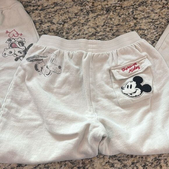 Disney Cream Jogger Sweat Pants with Mickey Mouse and friends Design kids 11/12 - Picture 10 of 15